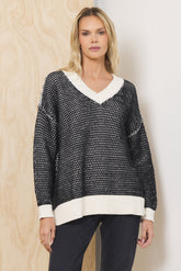 Vintage Havana | Honeycomb Knit V Neck Sweater