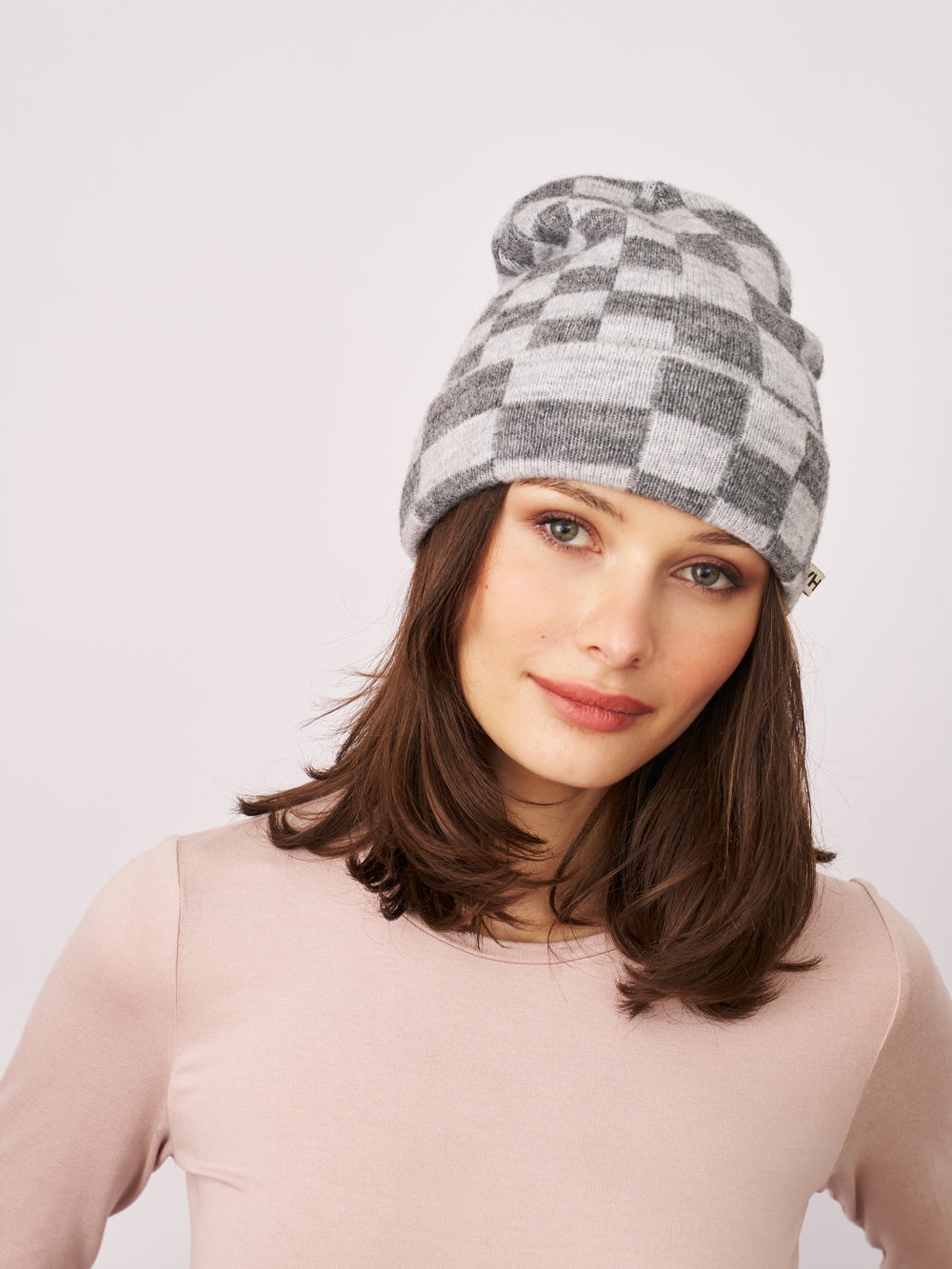Vintage Havana | CHECK PATTERN BEANIE - GREY