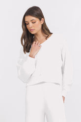 Vintage Havana | Egg Shell Cloud V Neck