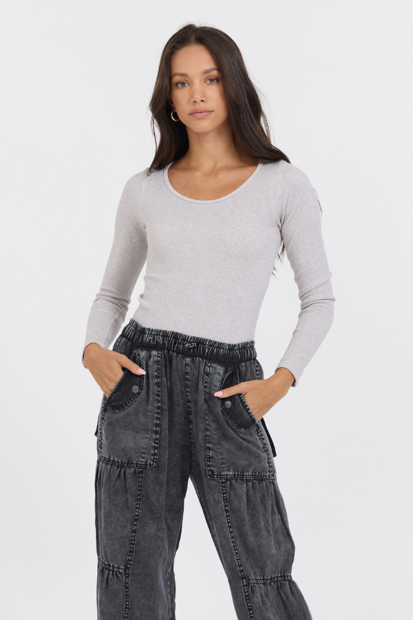 Vintage Havana | Heather Grey Seamless Long Sleeve Tee