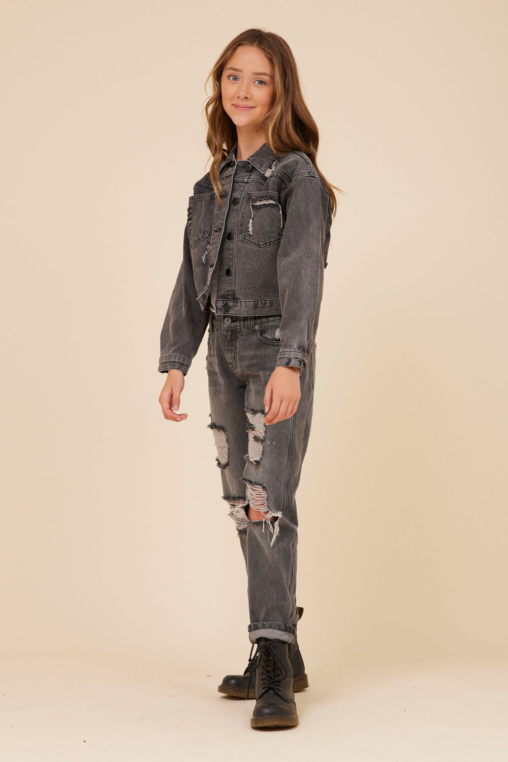 Vintage Havana | RHINESTONE FRINGE BLACK DENIM JACKET