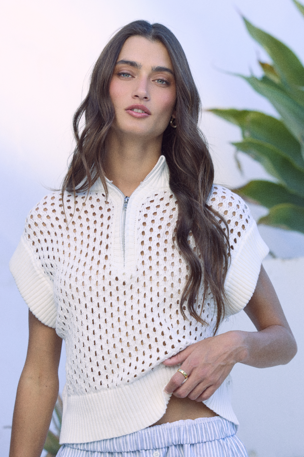 Vintage Havana | Open Knit Short Sleeve Quarter Zip Sweater