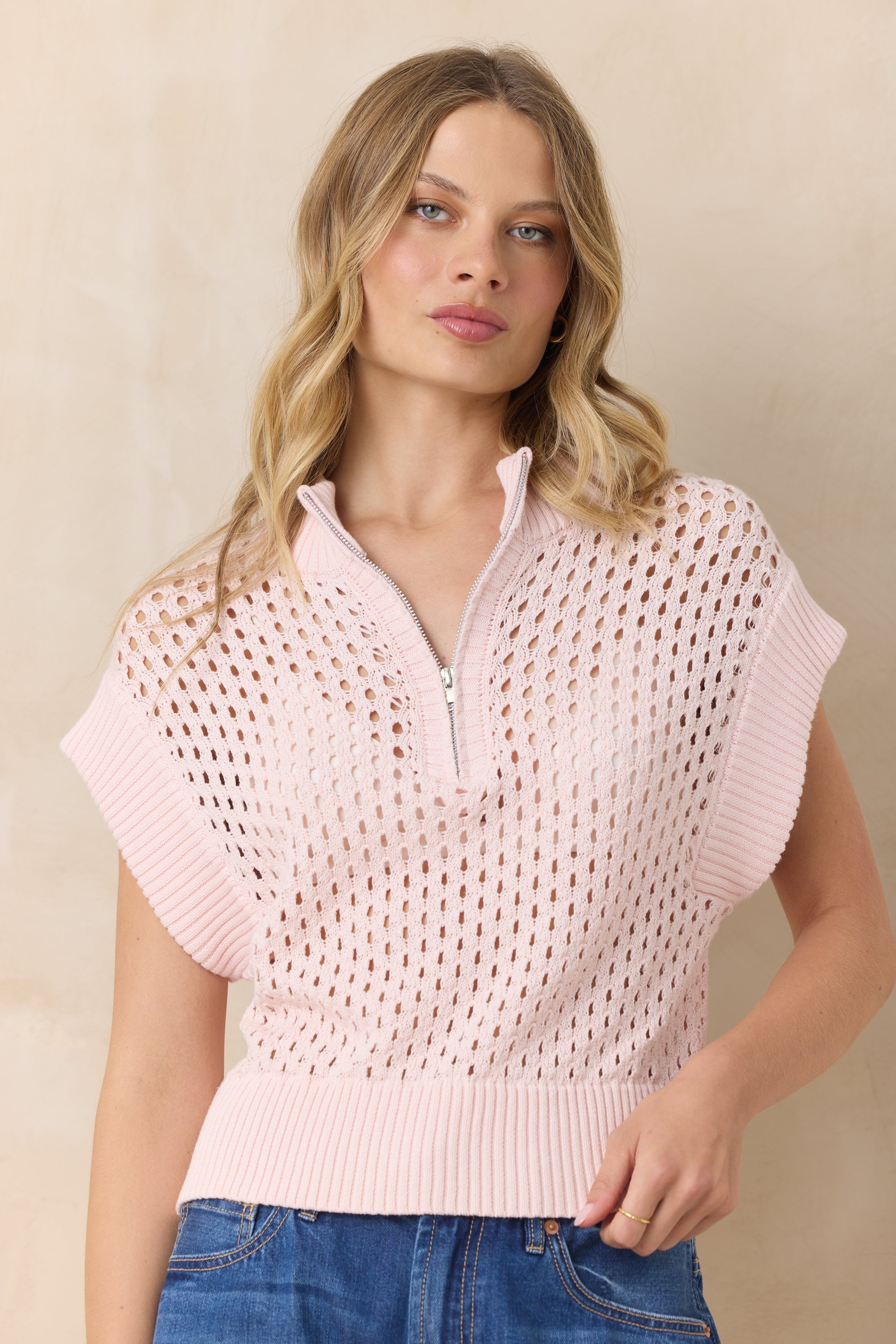 Vintage Havana | Open Knit Short Sleeve Quarter Zip Sweater