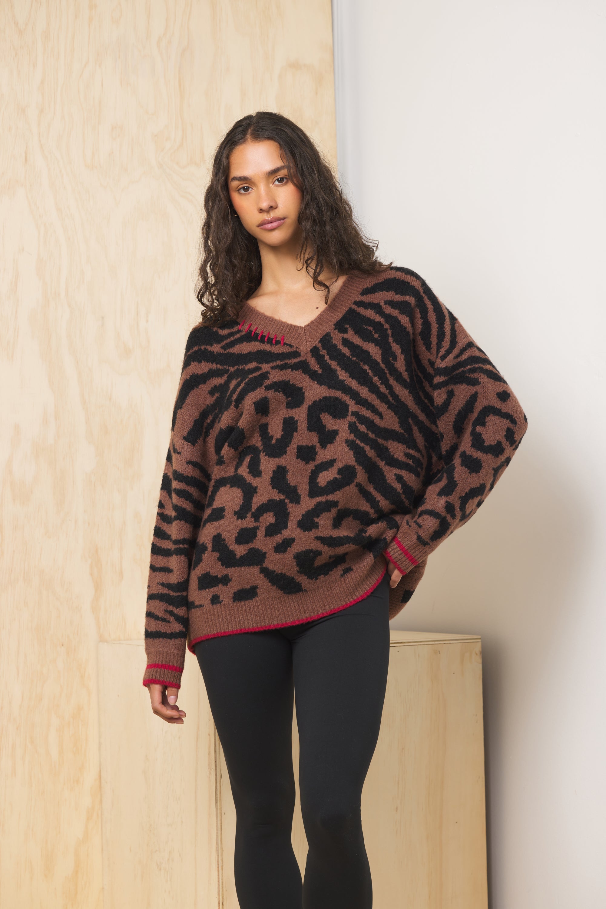 Vintage Havana | V Neck Jacquard Sweater