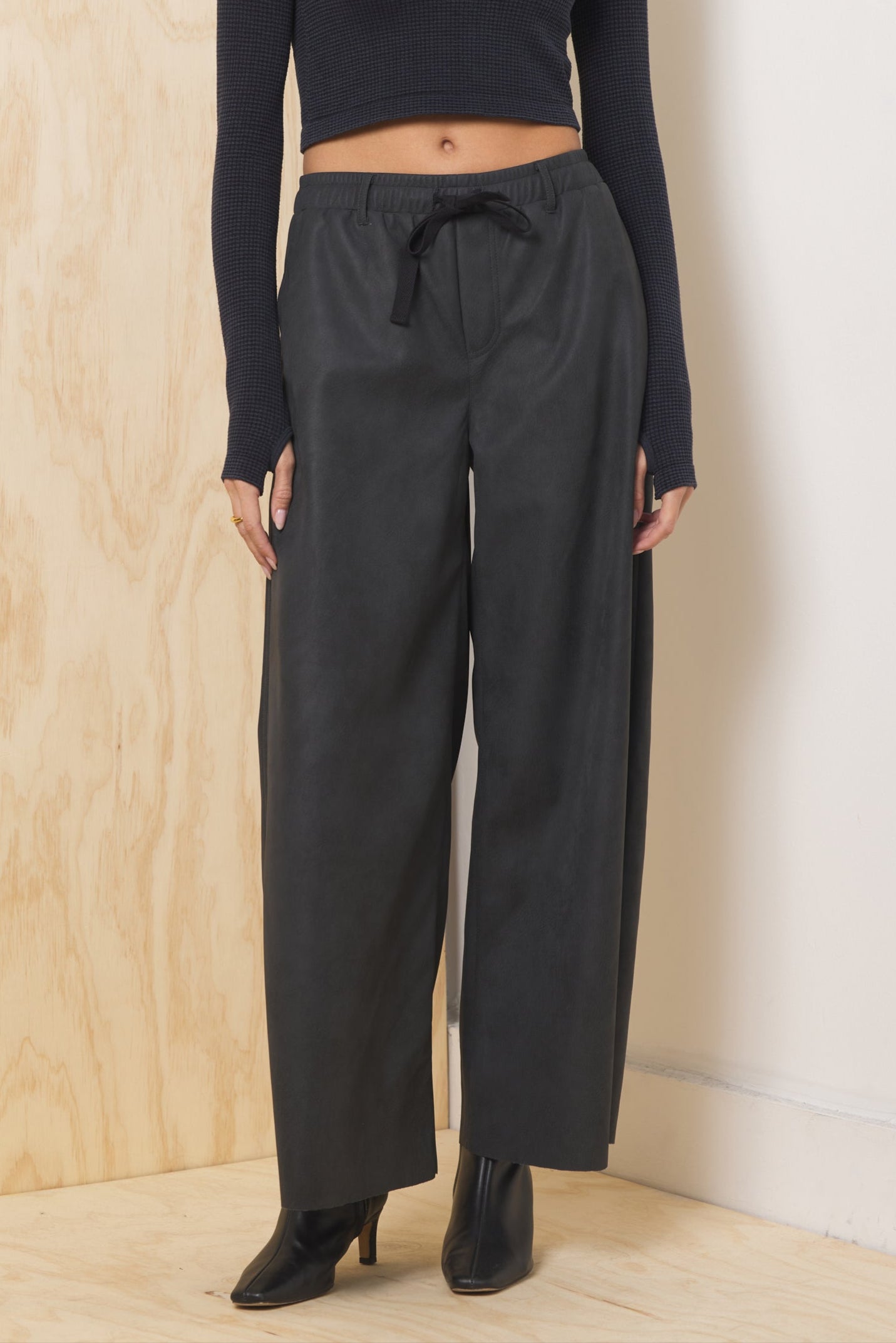 Vintage Havana | Faux Leather 2-Piece Set