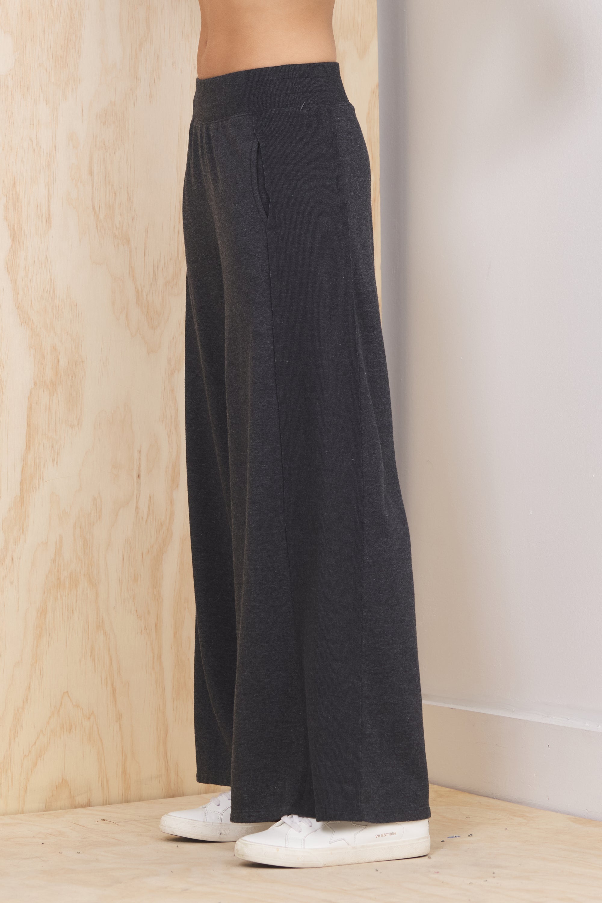 Vintage Havana | Washed Black Henley 2-Piece Set