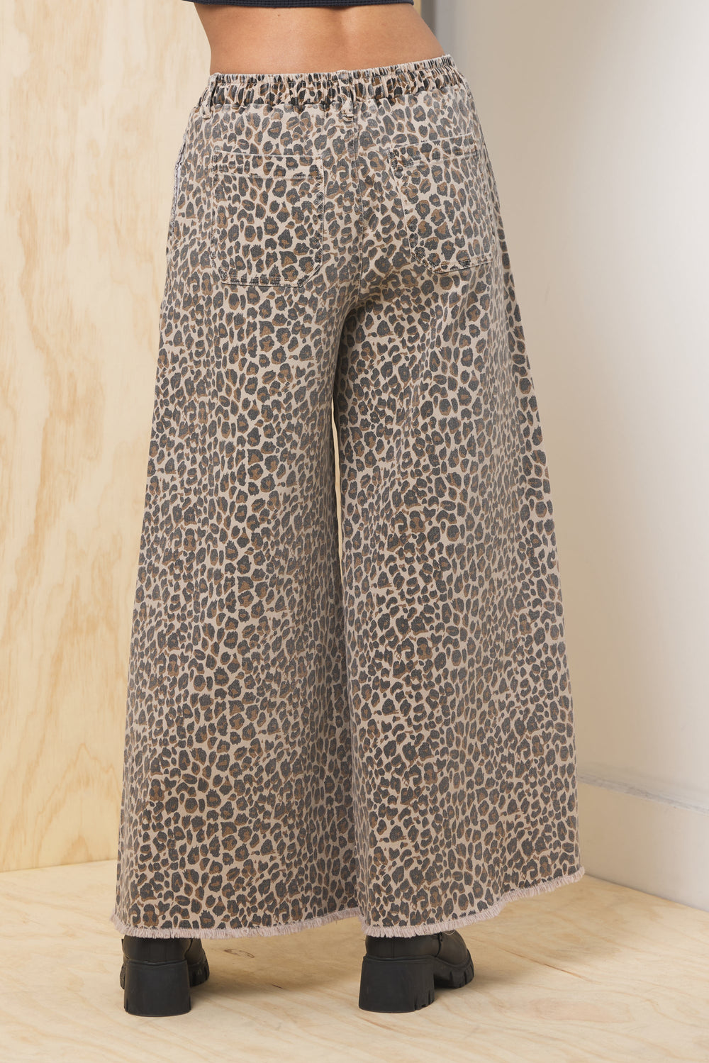 Vintage Havana | Stretch Denim Wide Leg Pant