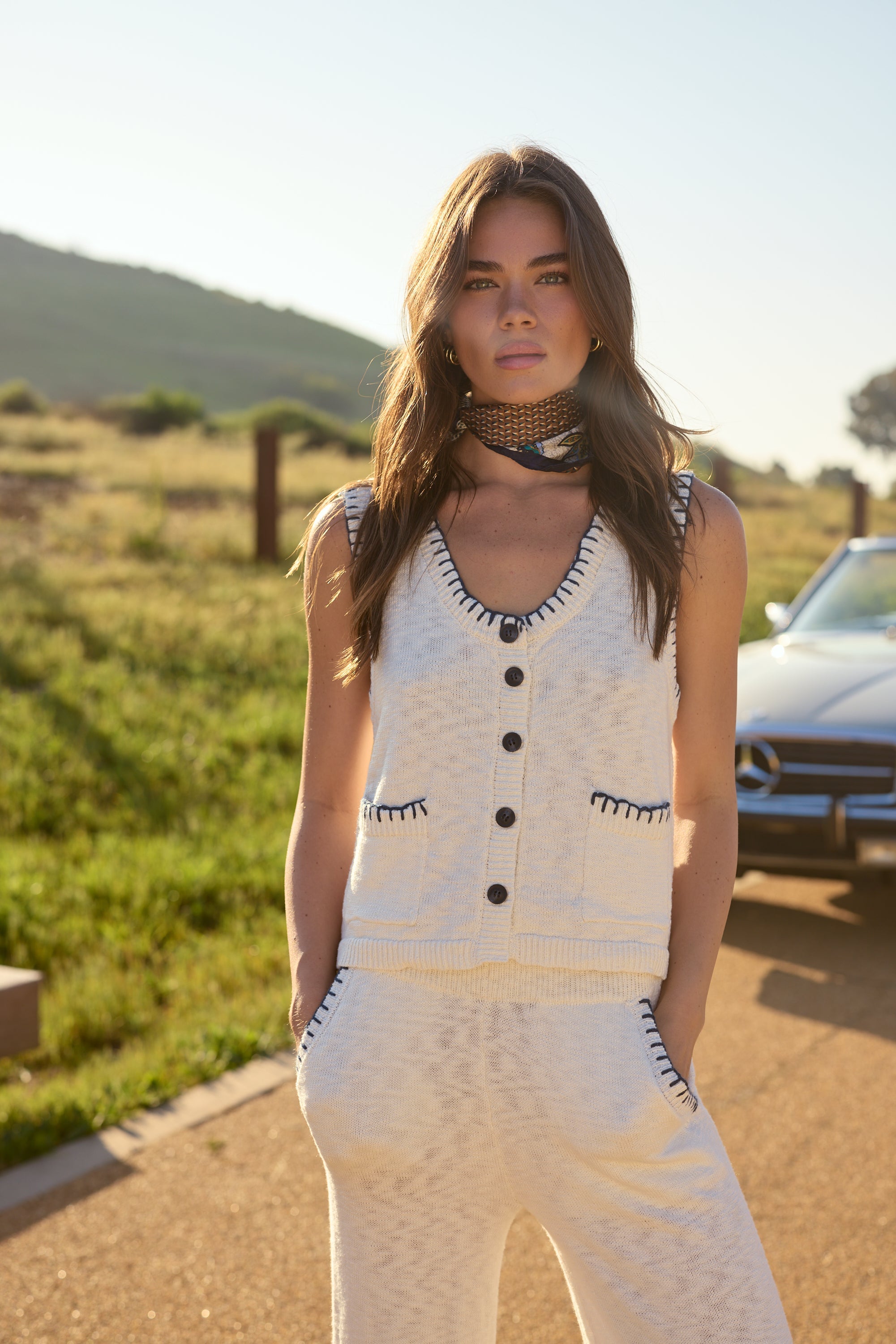 Vintage Havana | Knit Vest with Whipstitch