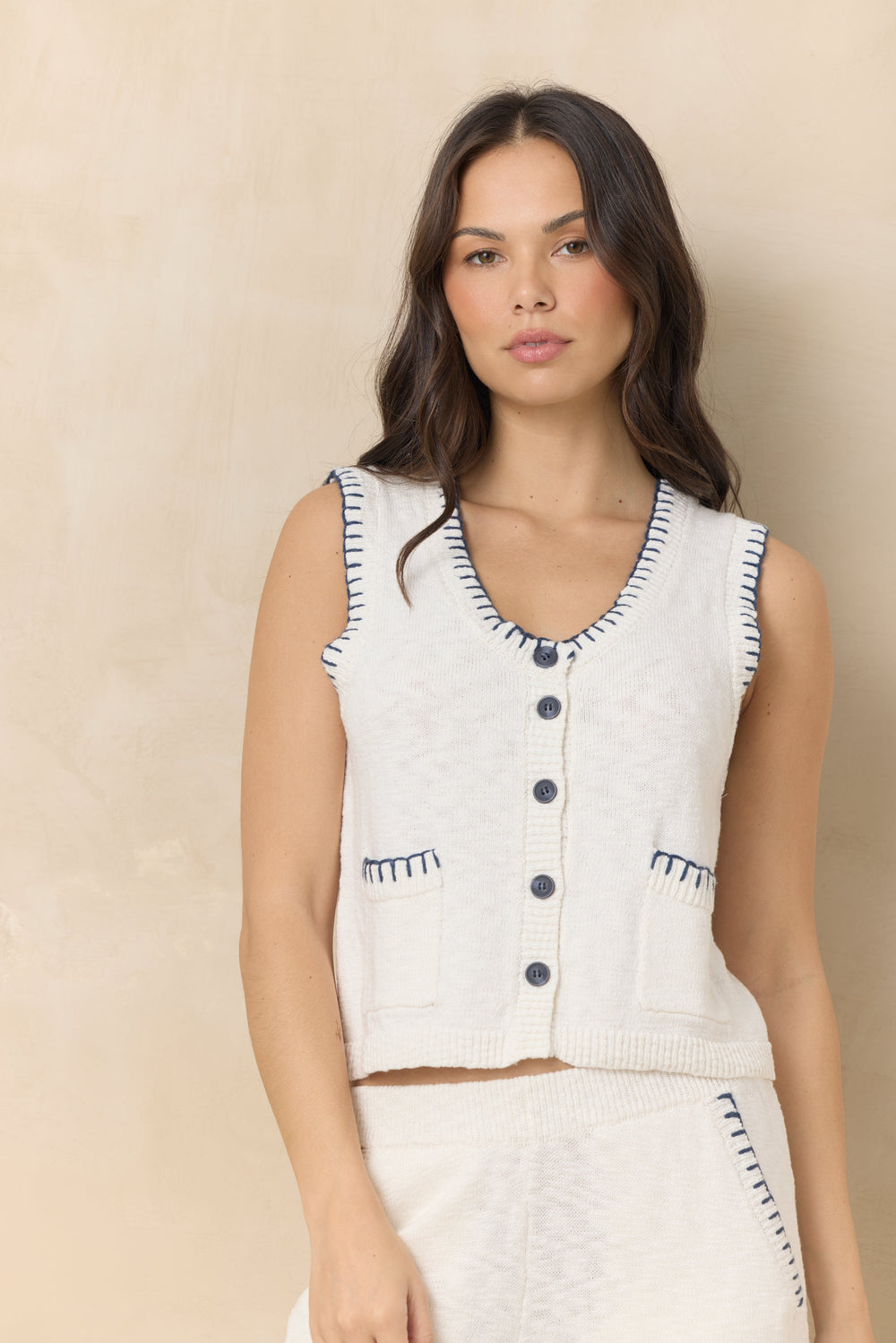 Vintage Havana | Knit Vest with Whipstitch