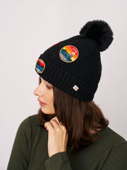 Vintage Havana | RIBBED POMPOM BEANIE WITH LAKE TAHOE PATCH - BLACK