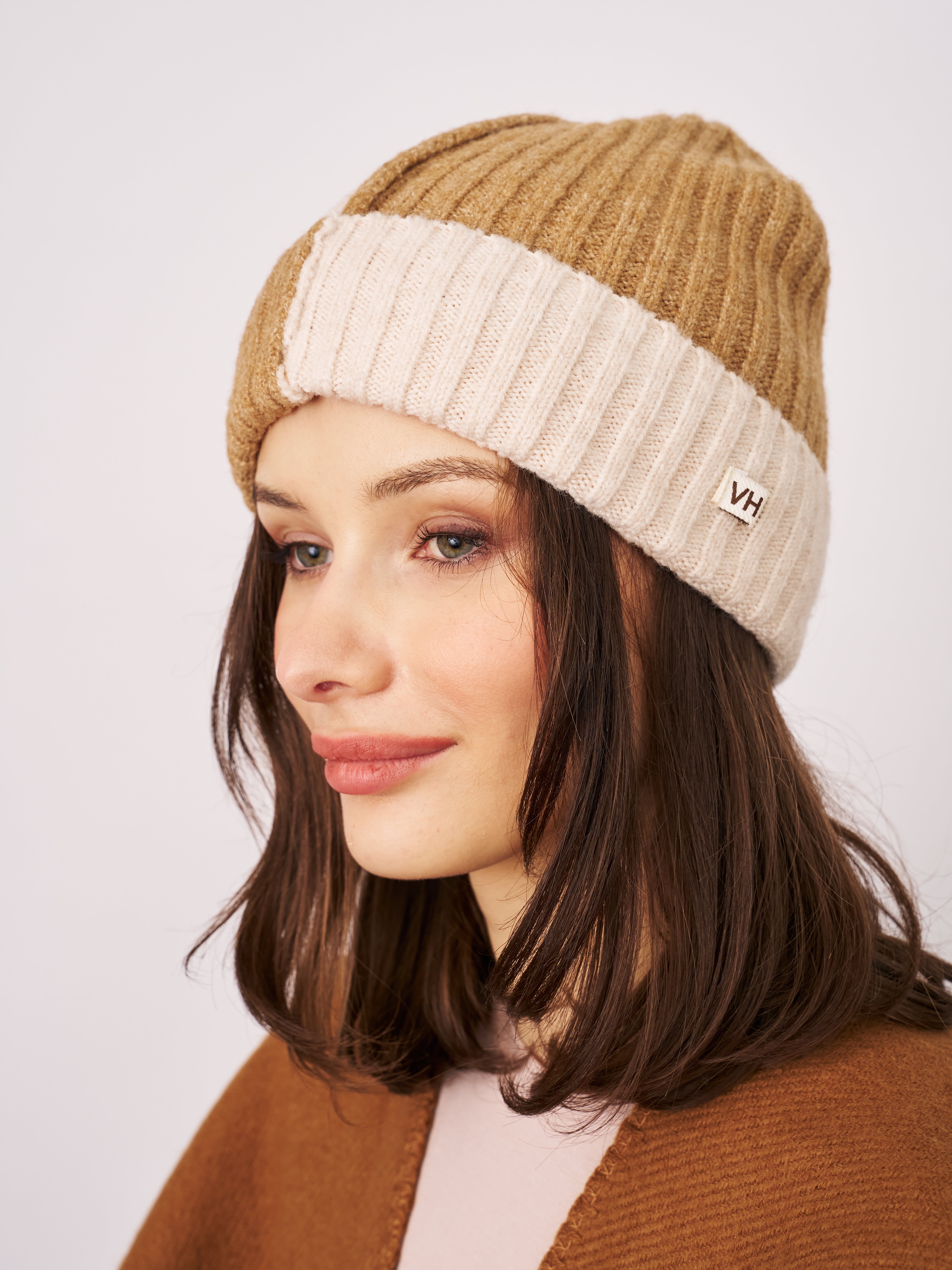 Vintage Havana | SEAM PATTERN BEANIE - TAN
