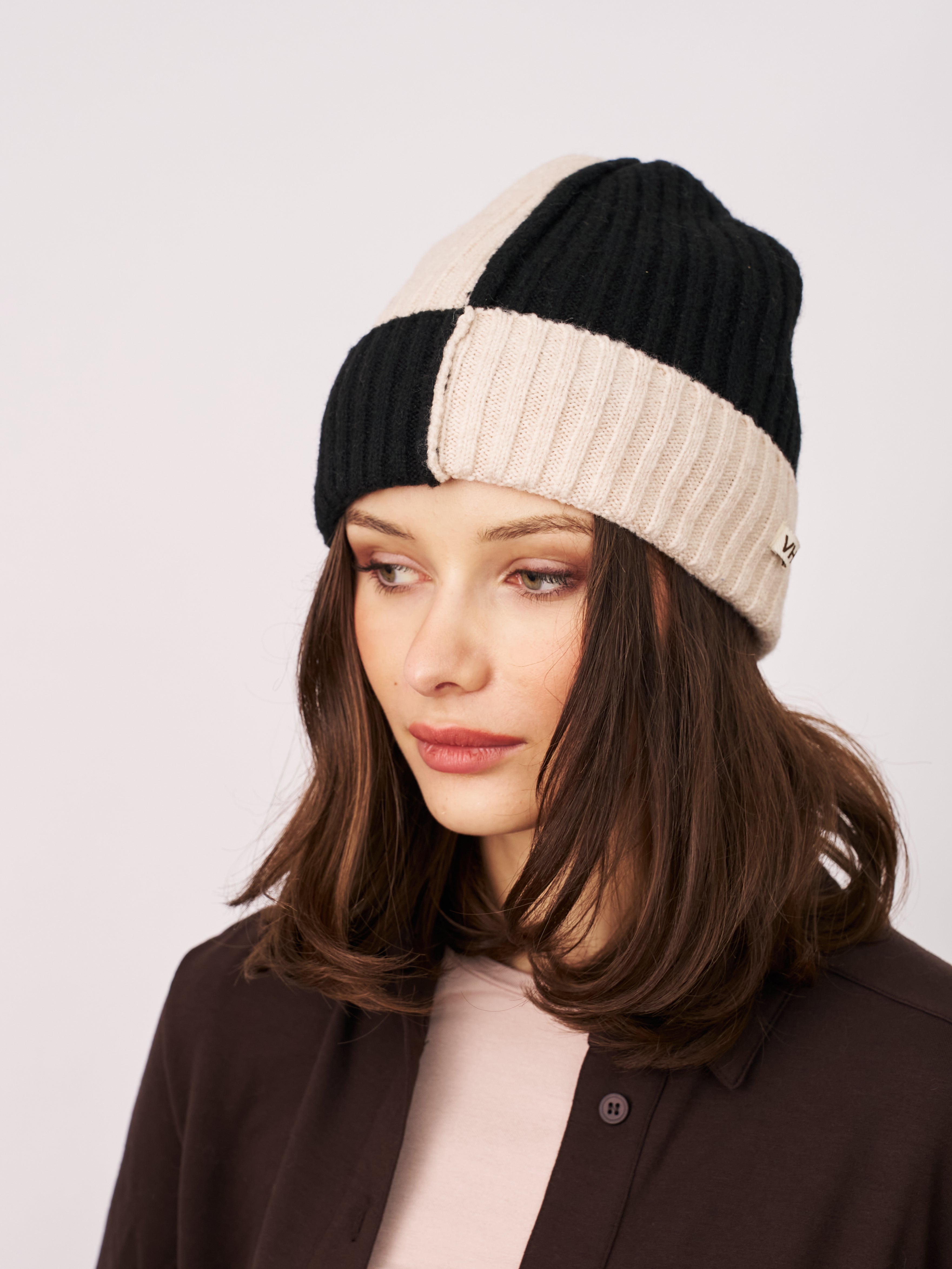 Vintage Havana | SEAM PATTERN BEANIE - BLACK