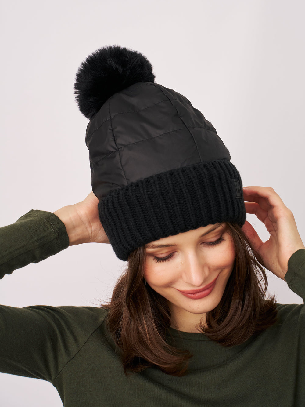 Vintage Havana | PUFFER POMPOM HAT - BLACK