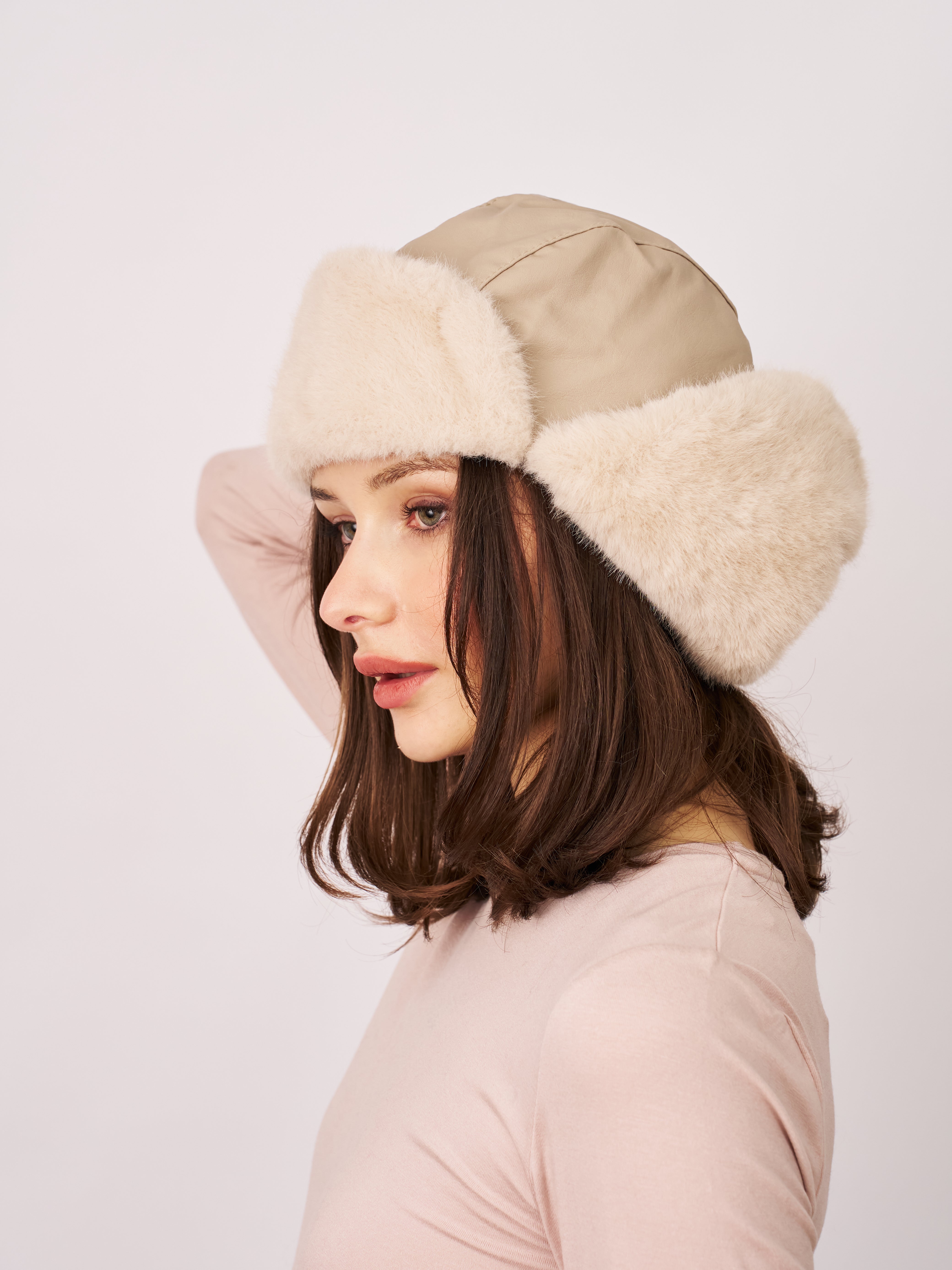 Vintage Havana | FUR TRAPPER HAT - CREAM
