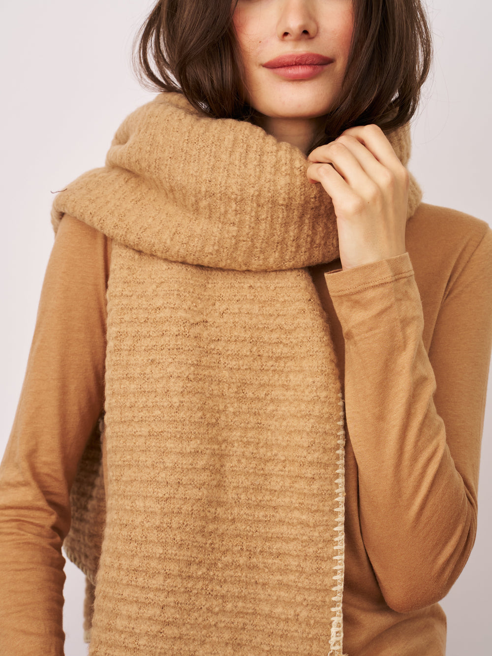 Vintage Havana | BLANKET STITCH KNIT SCARF - WHEAT/IVORY