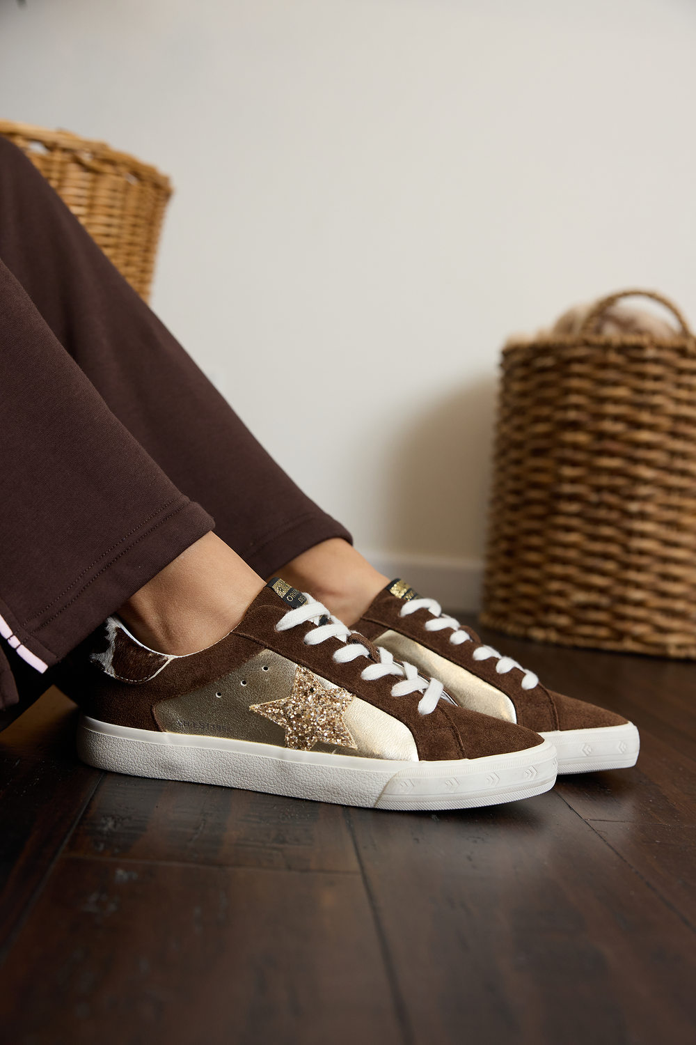 Vintage Havana | GRANDE - BROWN SUEDE/GOLD FOIL