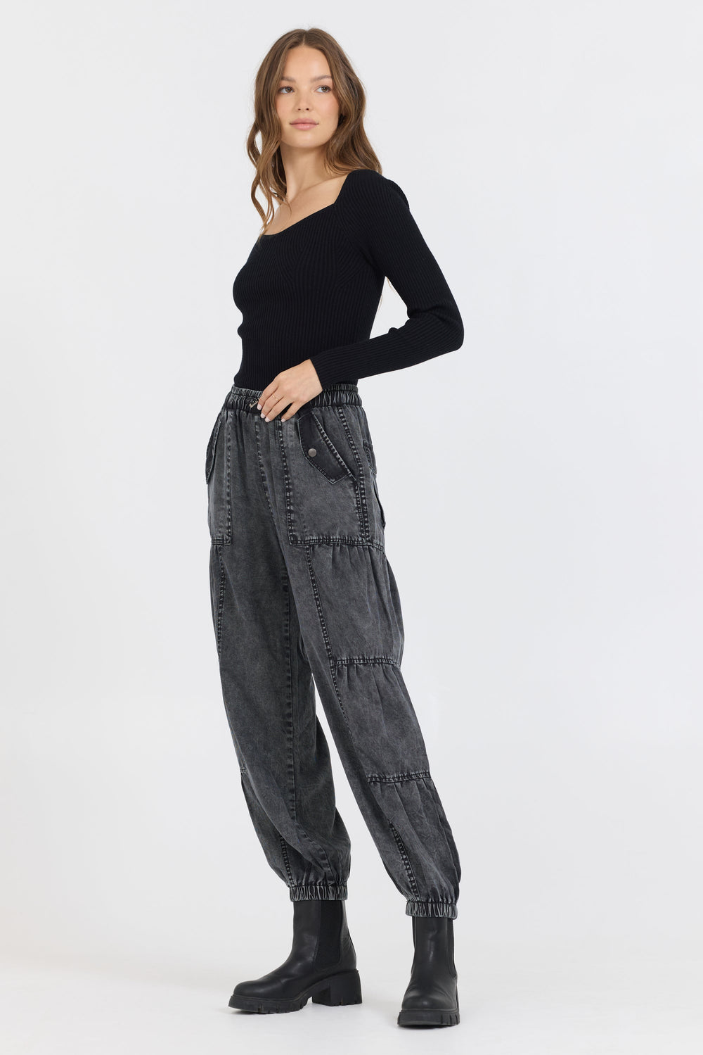 Vintage Havana | Black Rib Knit Long Sleeve Top