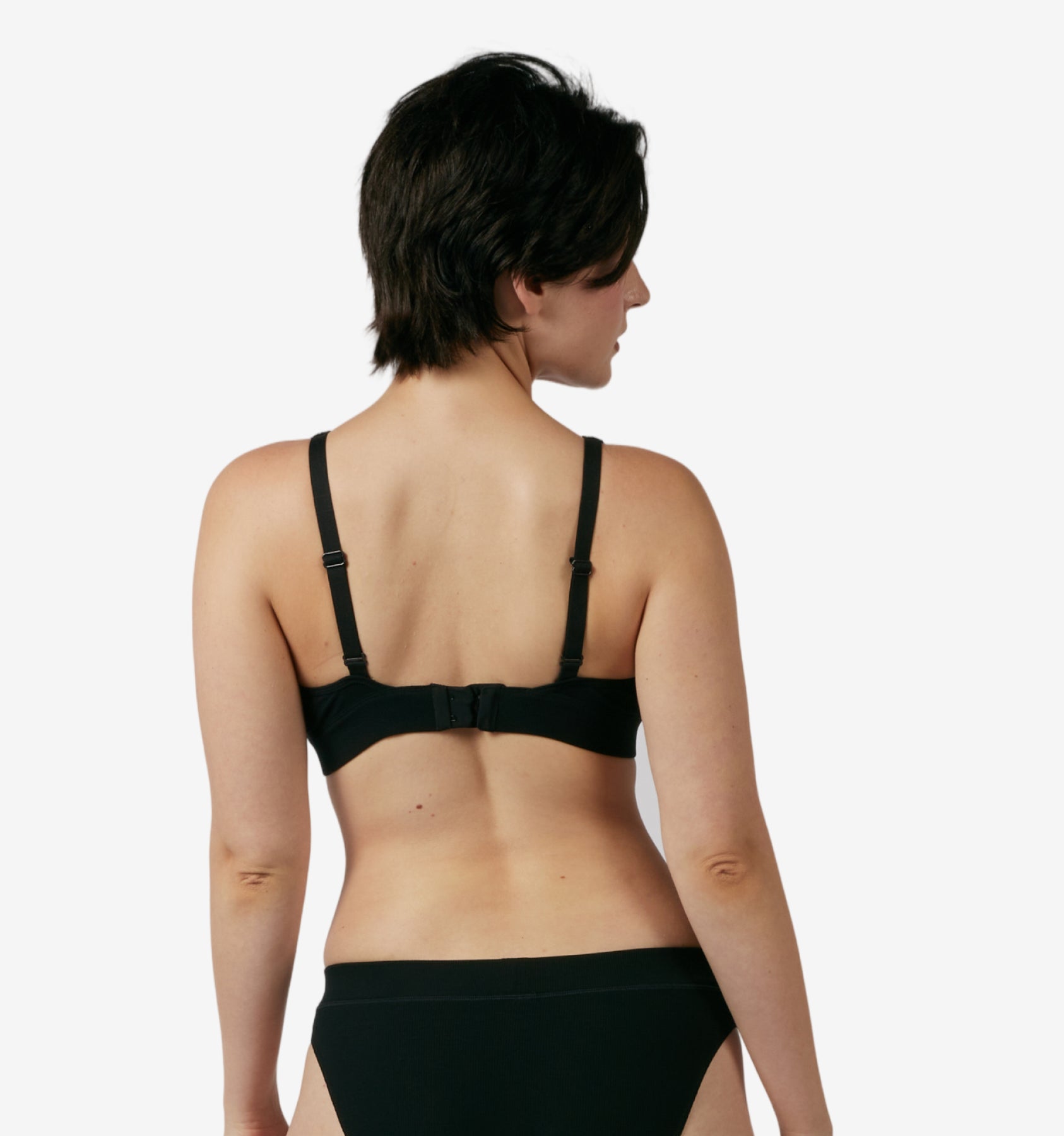 TomboyX Bamboo Rib Plunge Bra - Black