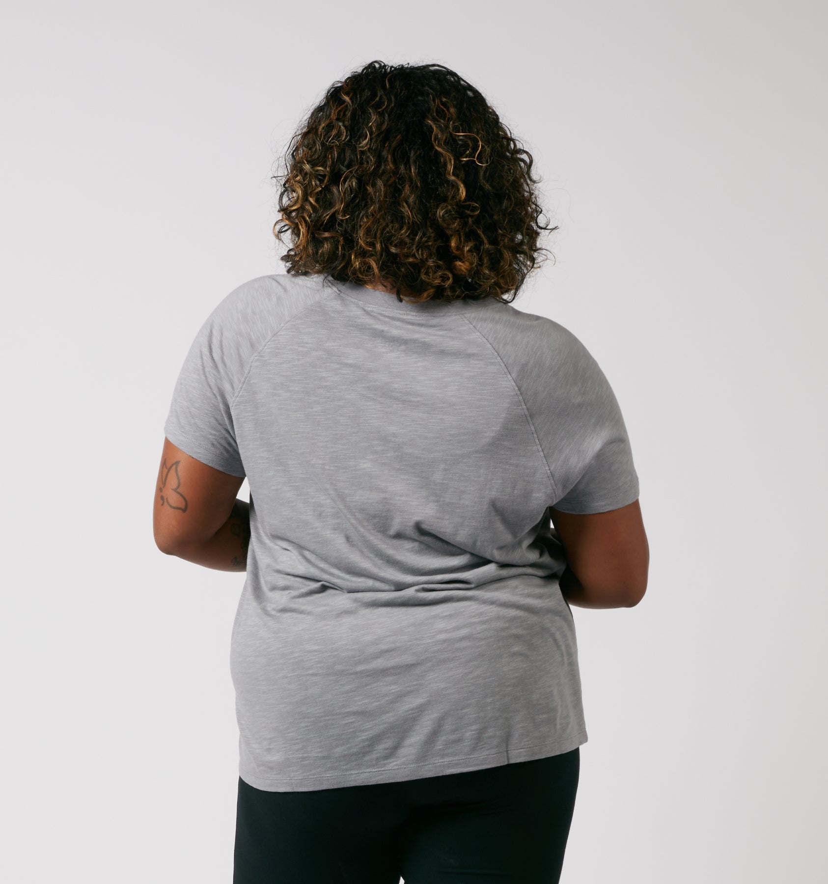 TomboyX Short Sleeve Jersey Slub V Neck Tee - Ultimate Gray