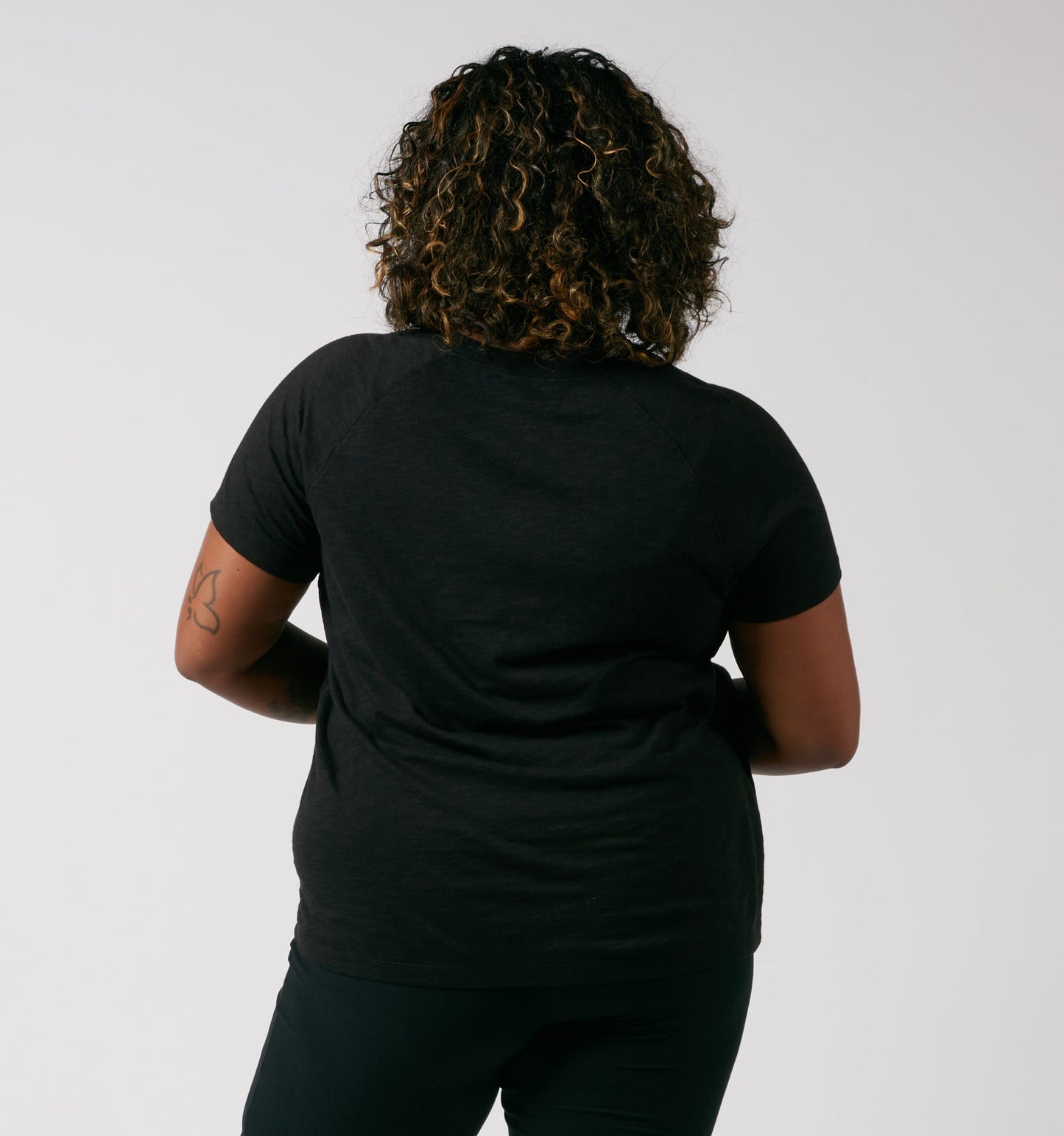 TomboyX Short Sleeve Jersey Slub V Neck Tee - Black