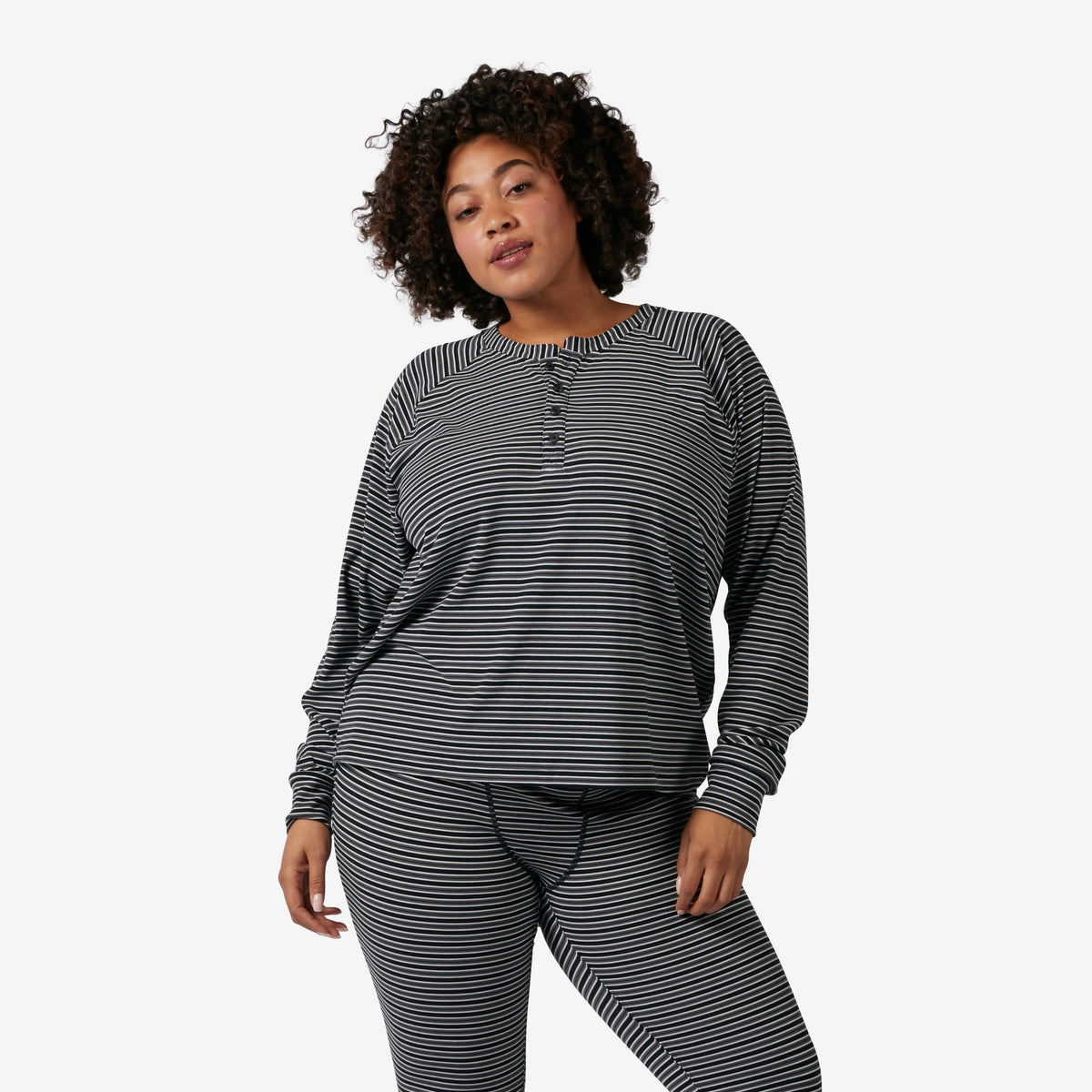 TomboyX Bamboo Rib Long Sleeve Henley - Black