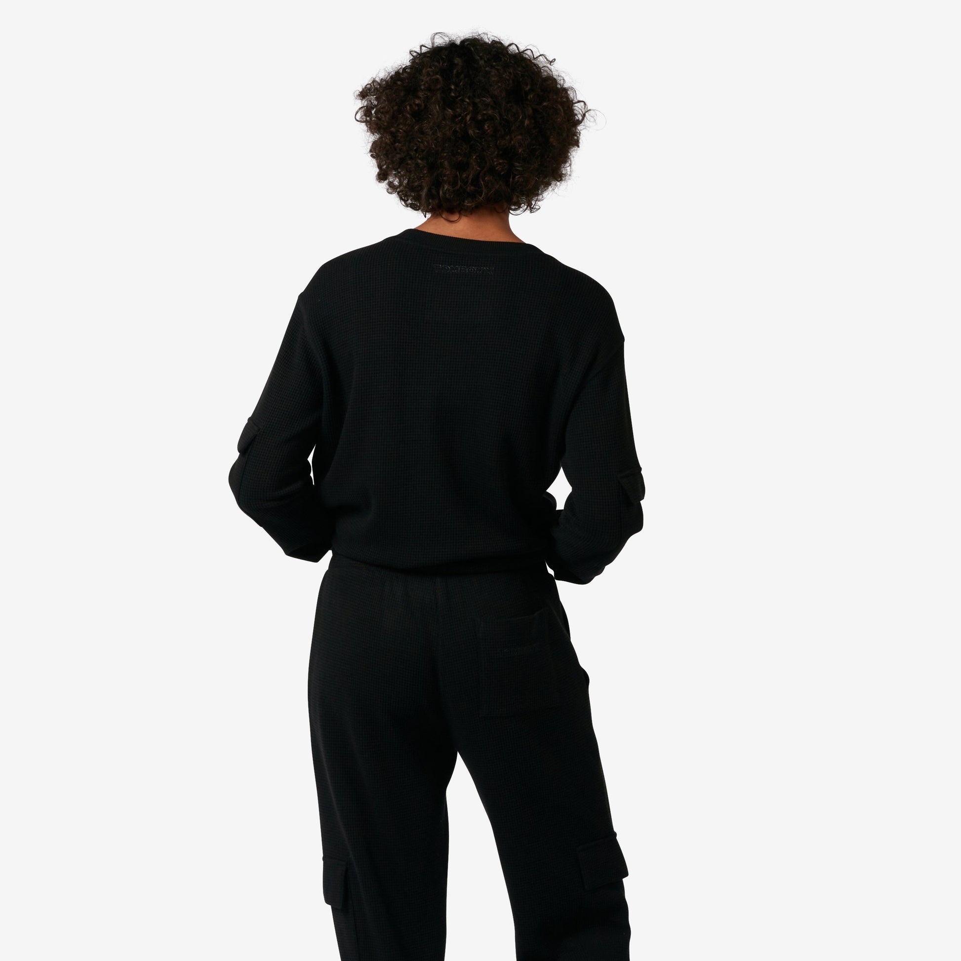 TomboyX Modal Cloud Waffle Long Sleeve Cargo Crew - Black Beauty